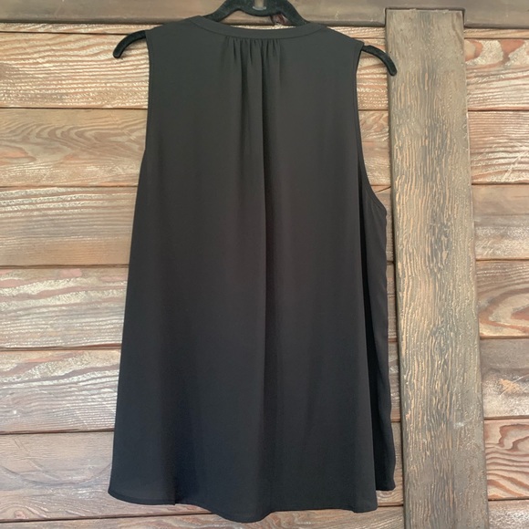 NWT J.Crew v-neck shell - Picture 5 of 5